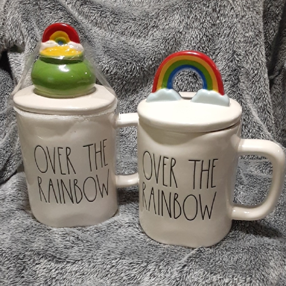 Set of Two Rae Dunn Coffee Mugs with Lids